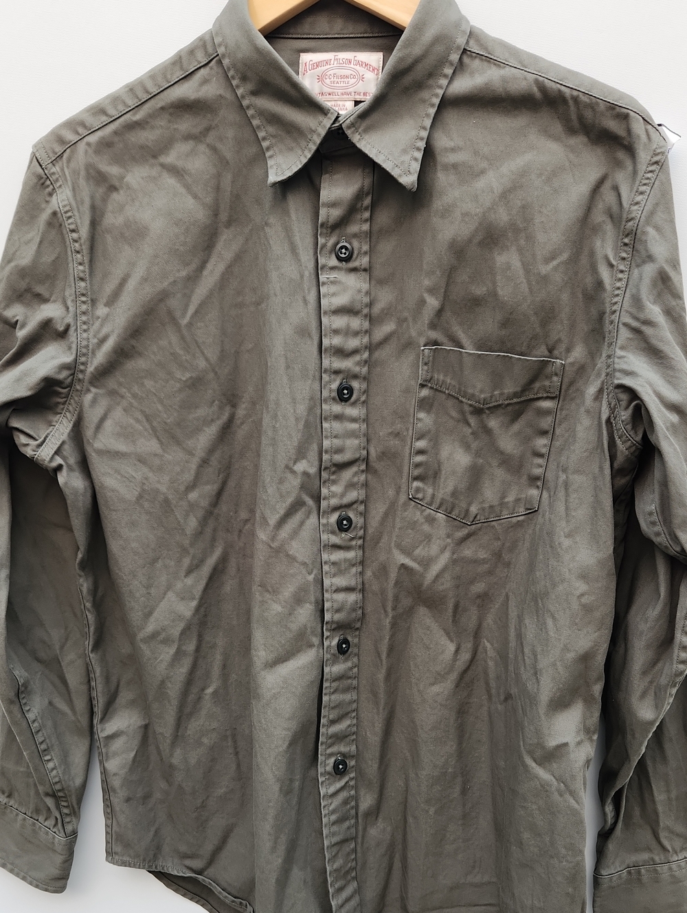 Filson Olive Green Casual Button-Down Shirt with Chest Pocket